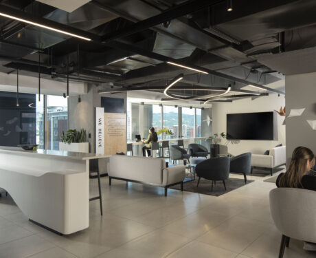 Diseño de Iluminación Oficinas Corporativas IDC Guatemala 3